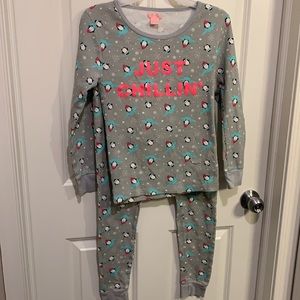True by Rue21 Just Chillin’ Penguin Pajamas Medium (Bundle Only)